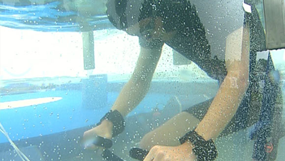 Farthest distance cycling underwater main