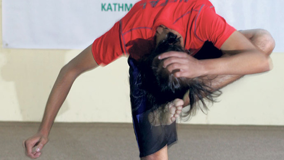 puskar-nepal-kicks-to-the-head-guinnessworldrecords-header