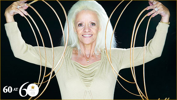 2008: Longest Fingernails