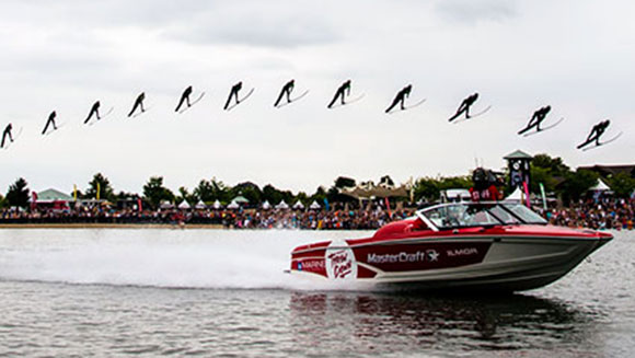 furthest-distance-waterski-flying-male-header-image