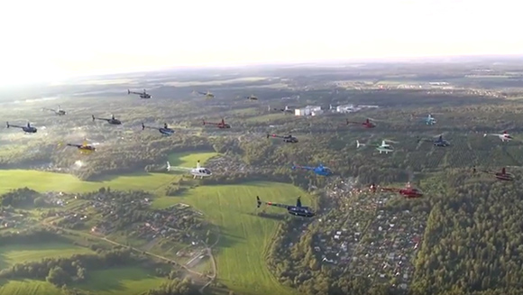 Largest helicopter formation - headline image
