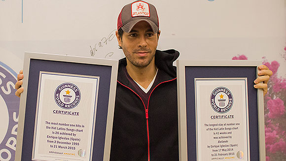 Enrique-Iglesias-main