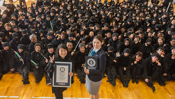 Largest gathering of people dressed as ninjas header