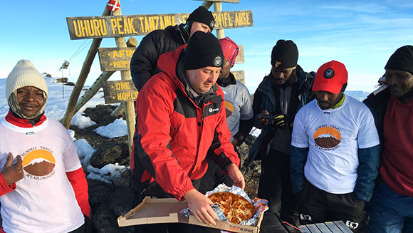Highest altitude pizza hut delivery header