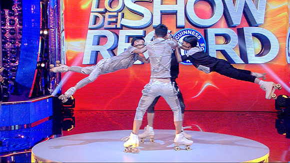 Roller skating most spins hung by the neck in 30 second team of four