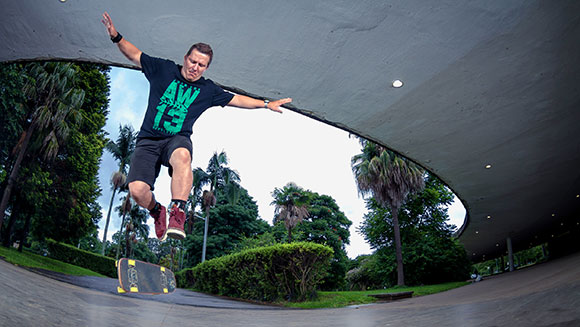 Most skateboard rail flip to rail in one minute header