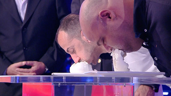 Fastest time to eat 500g of mozzarella competitors