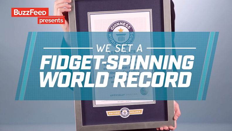 Longest duration spinning a fidget spinner on the nose