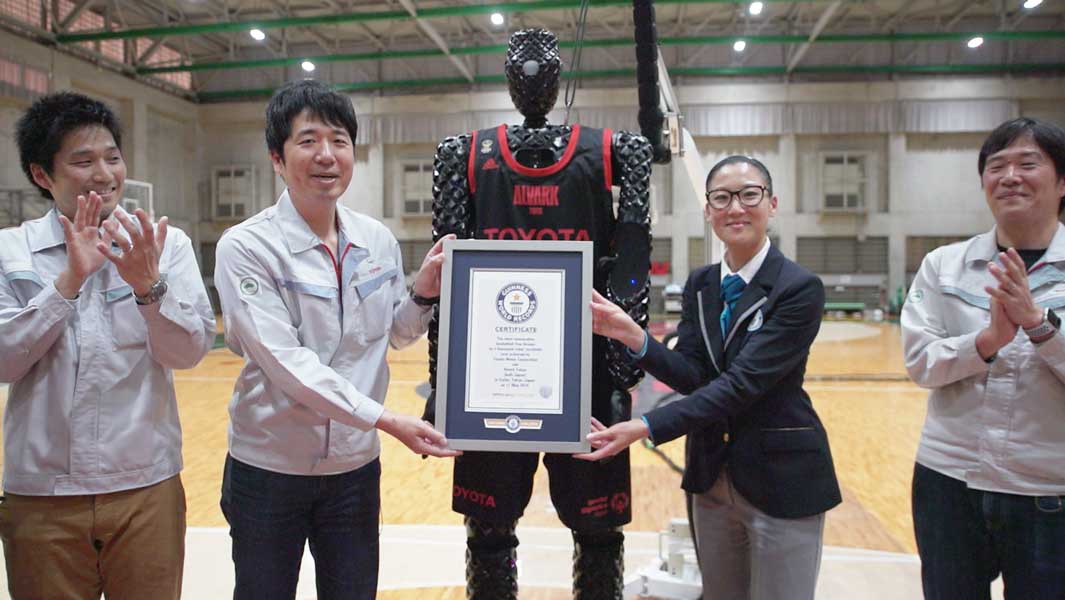 Most consecutive basketball throw by robot thumb