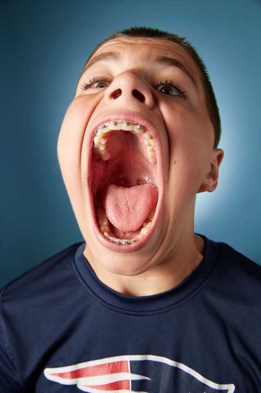 isaac-showing-his-massive-mouth-gape-664430.jpg