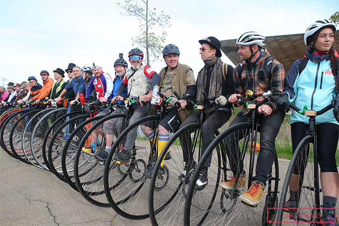 140 people formed the longest penny-farthing stack