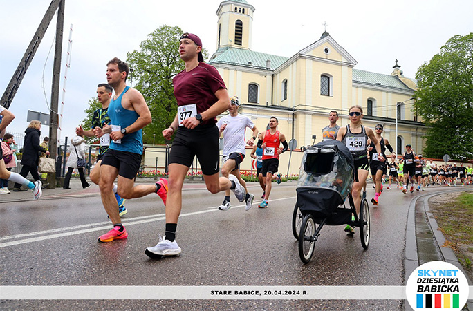 Khrystyna running the 10 km race