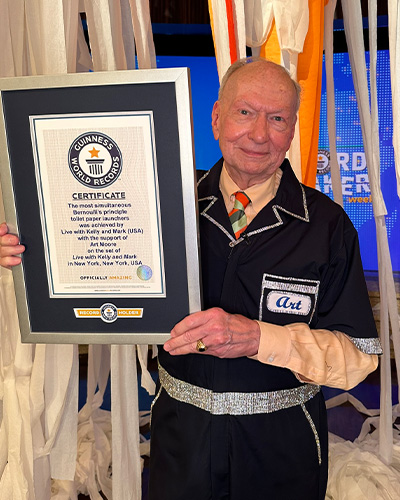 Art Moore holding GWR certificate