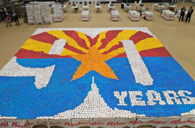 Largest doughnut mosaic of a logo