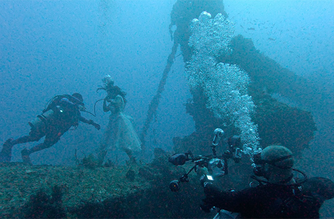 Behind-the-scenes on the underwater photoshoot