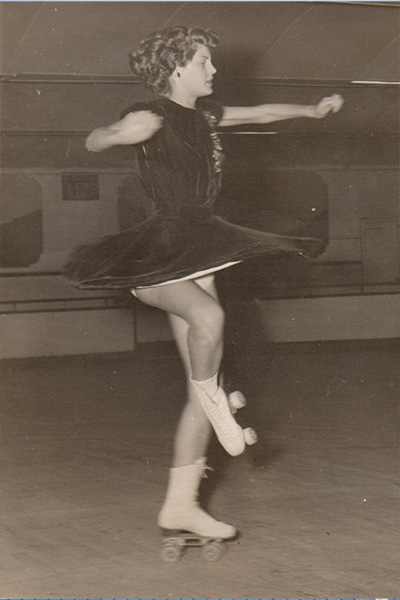 oldest-competitive-pickleball-player-joyce-jones-roller-skating-in-1940s-where-she-met-her-future-husband-don