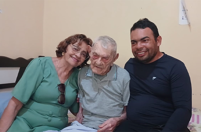 João with some loved ones