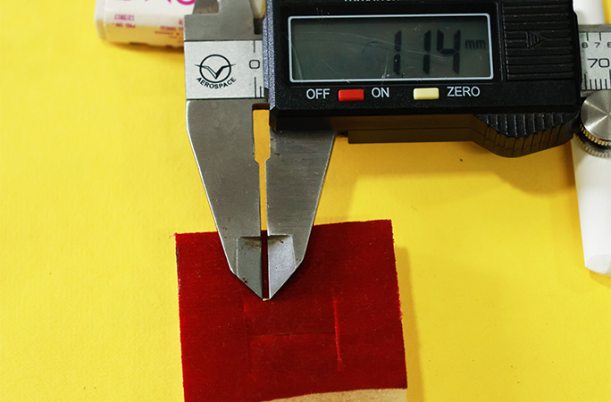 the spoon being measured