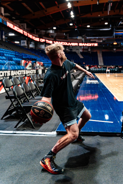 Tristan throwing the bounce shot