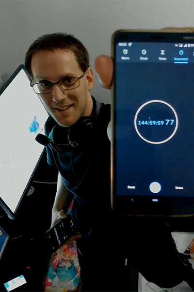 Szabolcs holding up a timer