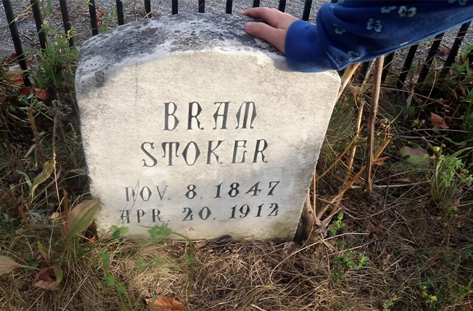 Bram Stoker cenotaph