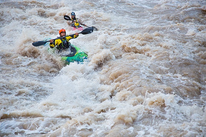 erik-accompanied-by-guide-harlan-taney-negotiating-the-white-water-rapids-of-the-colorado-river-in-2014