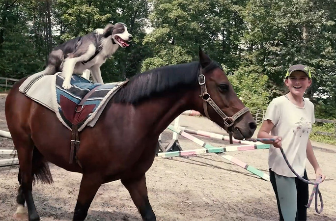 Leonard Lee riding a horse