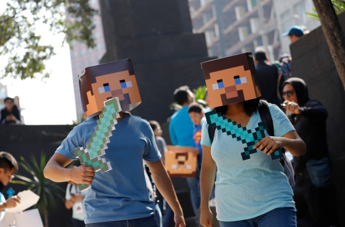 A couple of Steves walking