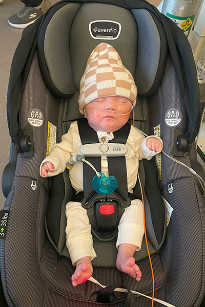 Nash Keen, most premature baby, ready to go home after being discharged from hospital in january 2025