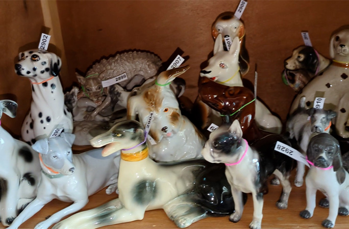 figurines of different breeds