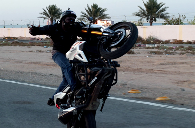 Ahmed performing the stunt