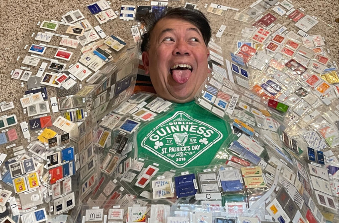 Sonny surrounded with salt and pepper satchets