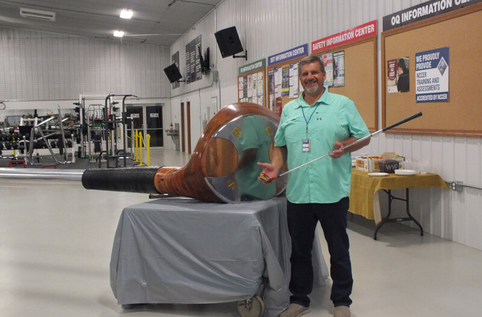 Jim and the largest golf club