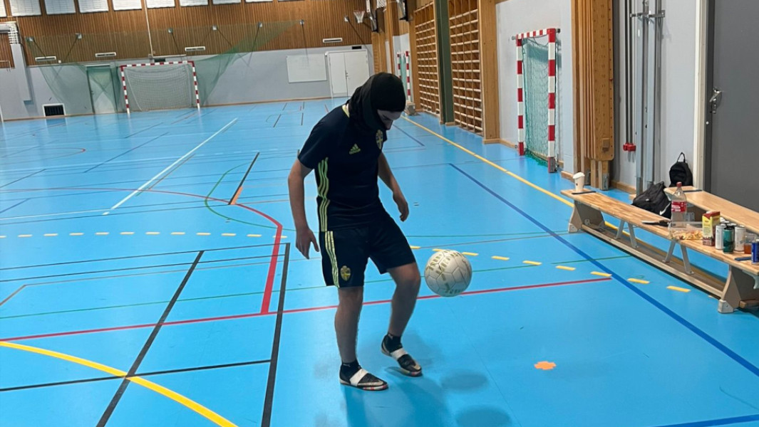 Split image of Daniel juggling the football from two different angles