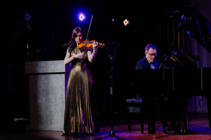 Diana and Stefan performing onstage