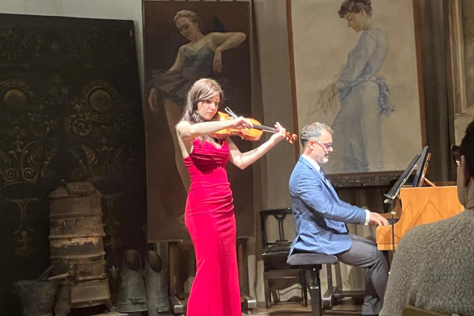 Diana and Stefan performing onstage
