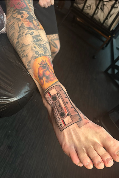 tattoos on leg and foot