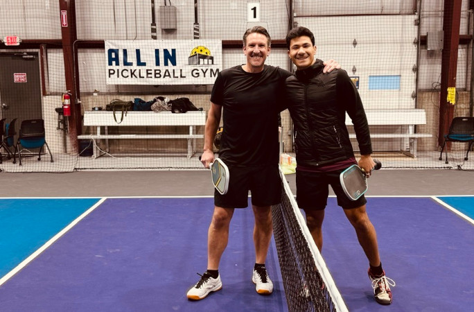 Players from the pickleball marathon posing after the game