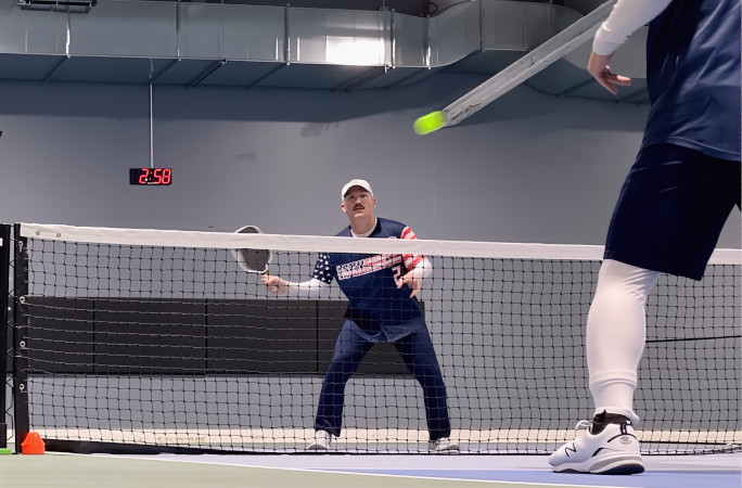 The Rossetti twins exchanging volleys