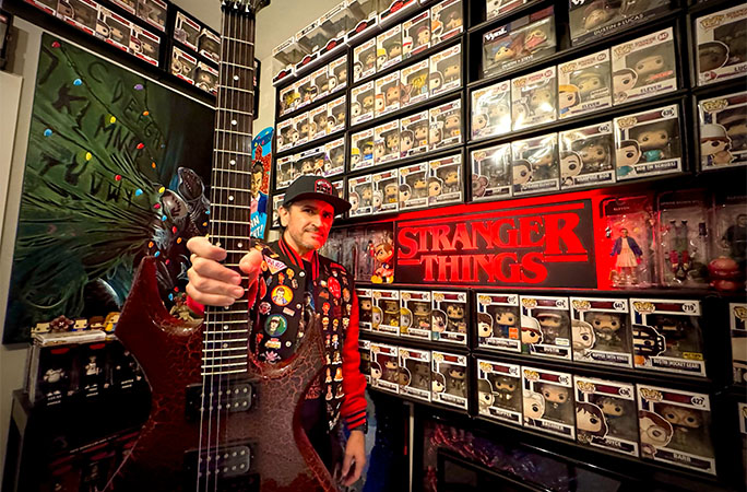 Joey with a replica of Eddie's guitar