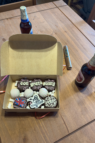 jonny-huntington-post-expedition-treats-after-reaching-the-south-pole