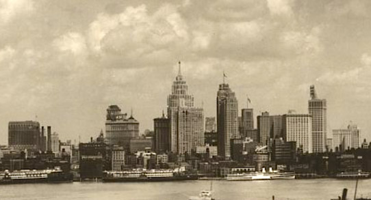 The Detroit skyline in 1929. Jeannette had to quickly drop ballast to avoid this cluster of skyscrapers
