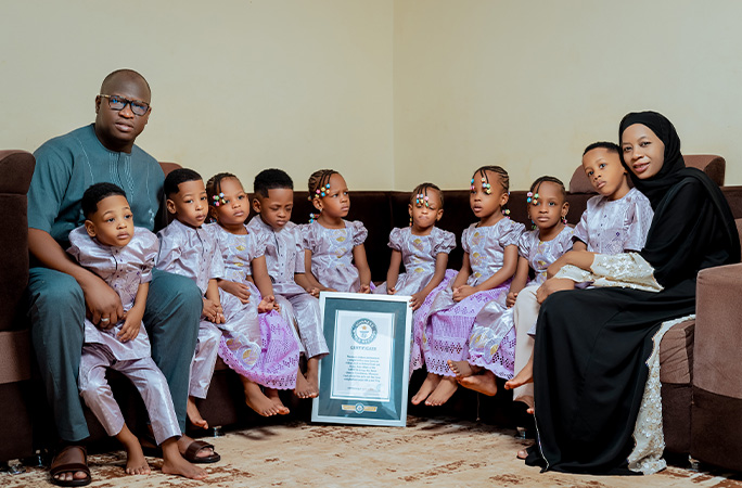 the Mali nonuplets with their parents