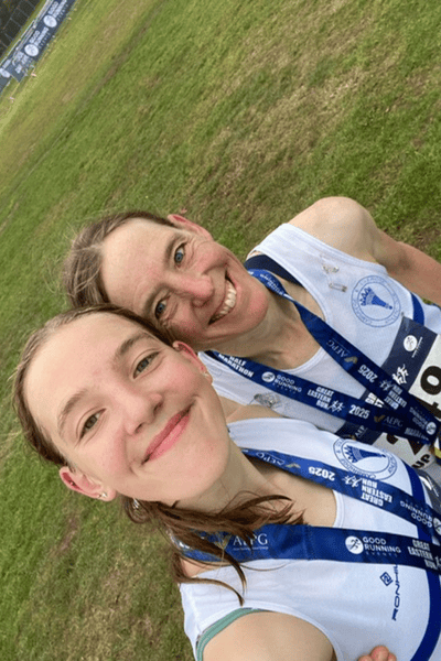 A selfie of Jenny and Ellen during the race