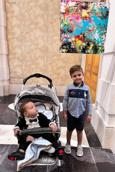 Youngest artist with his brother