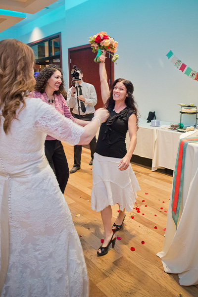 the most bouquets caught
