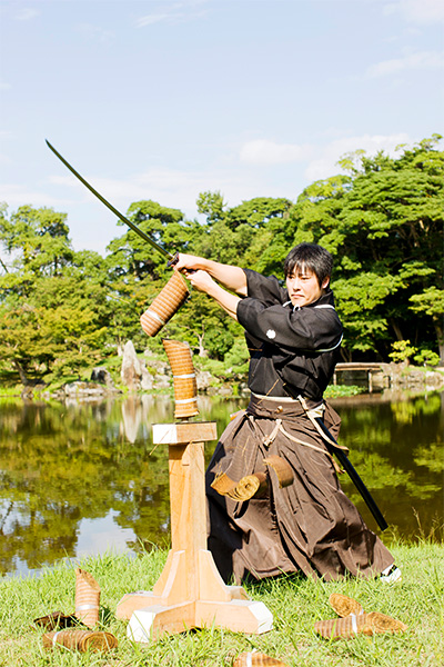 record holder with samurai sword