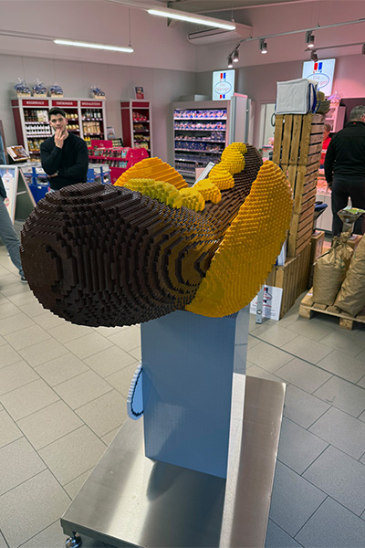 lego sausage from the side