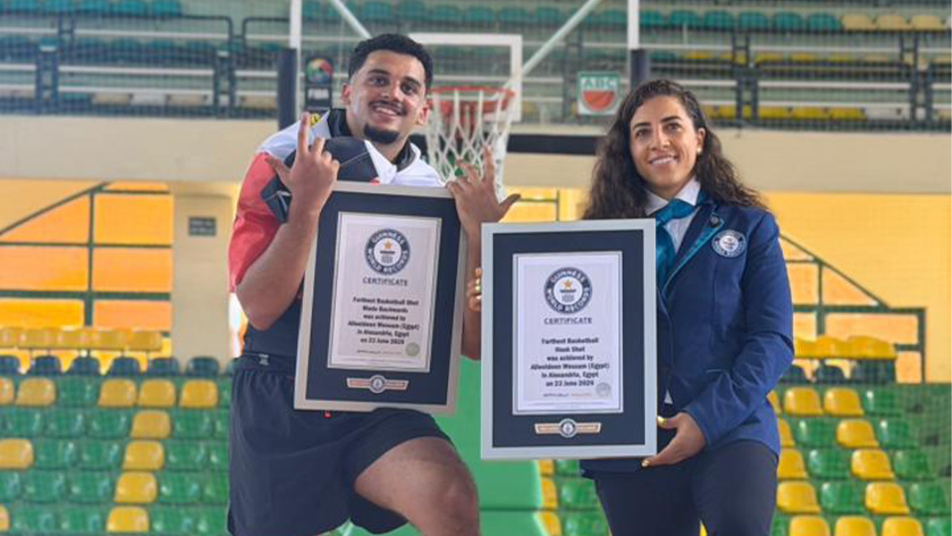 split image of Alie making a shot and posing with his GWR certificates and an Adjudicator