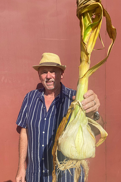 heaviest-elephant-garlic-with-graham-barratt